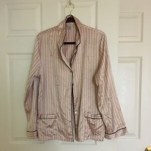 Women’s Large Victoria’s Secret Pajama Top